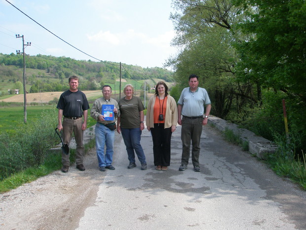 Integracija geokemijskih laboratorijskih tehnika, terenskih in-situ mjerenja i hiperspektralnog zračno nošenog daljinskog opažanja za procjenu ri... Integracija geokemijskih laboratorijskih tehnika, terenskih in-situ mjerenja i hiperspektralnog zračno nošenog daljinskog opažanja za procjenu ri...