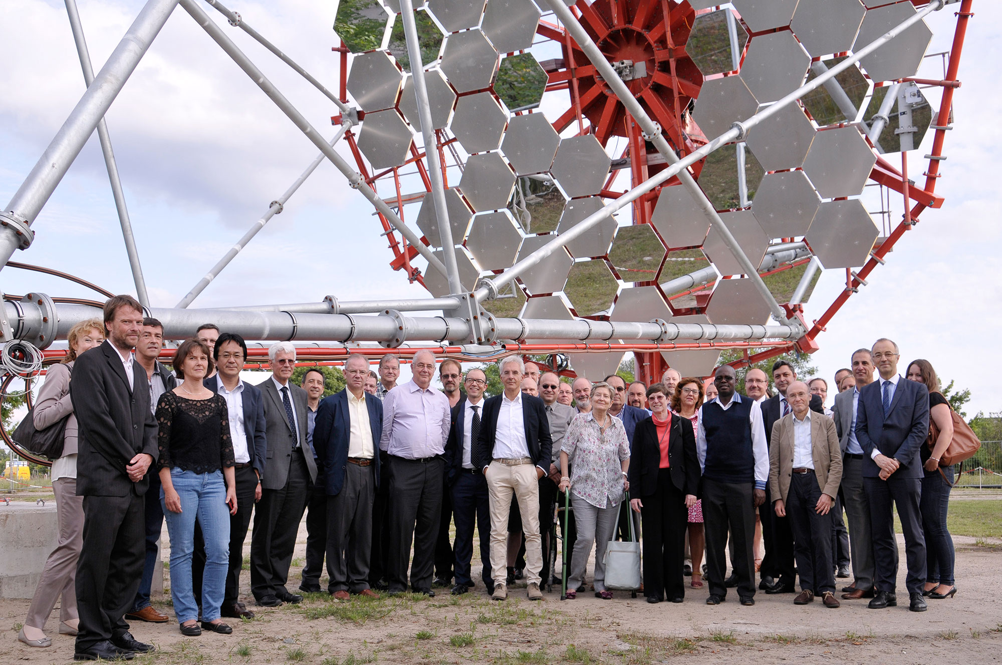 Spain and Chile Chosen to Host γ-ray Telescope