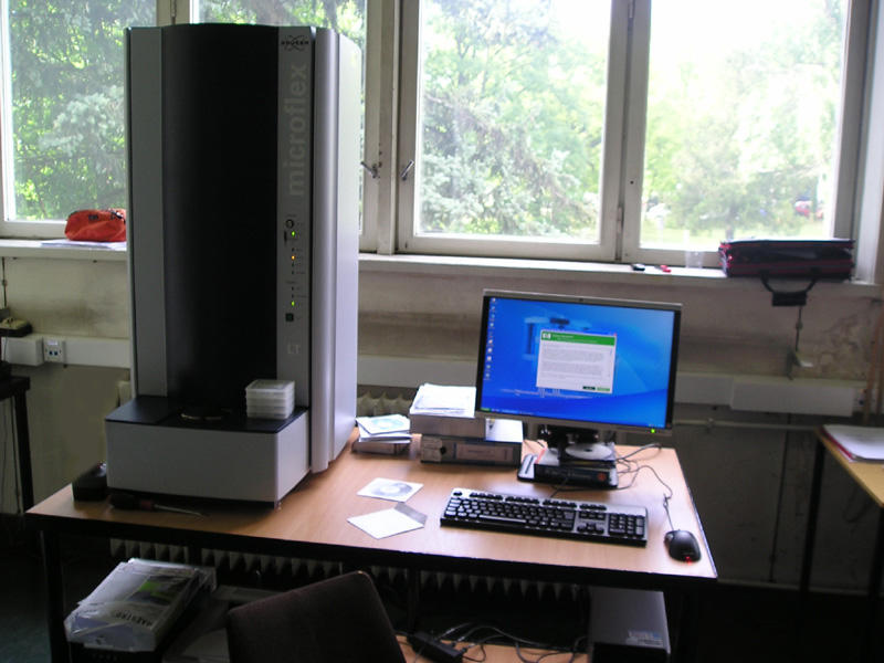 MALDI-TOF mass spectrometer Bruker Microflex