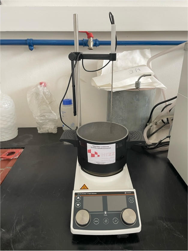 Magnetic stirrer