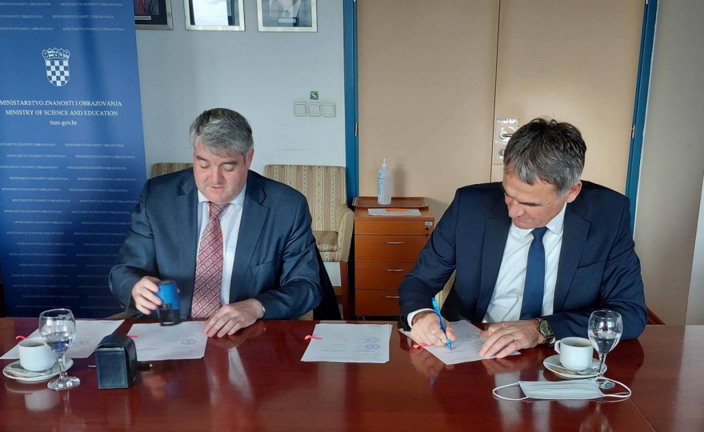 Sporazum o suradnji na implementaciji i održavanju CroRIS-a