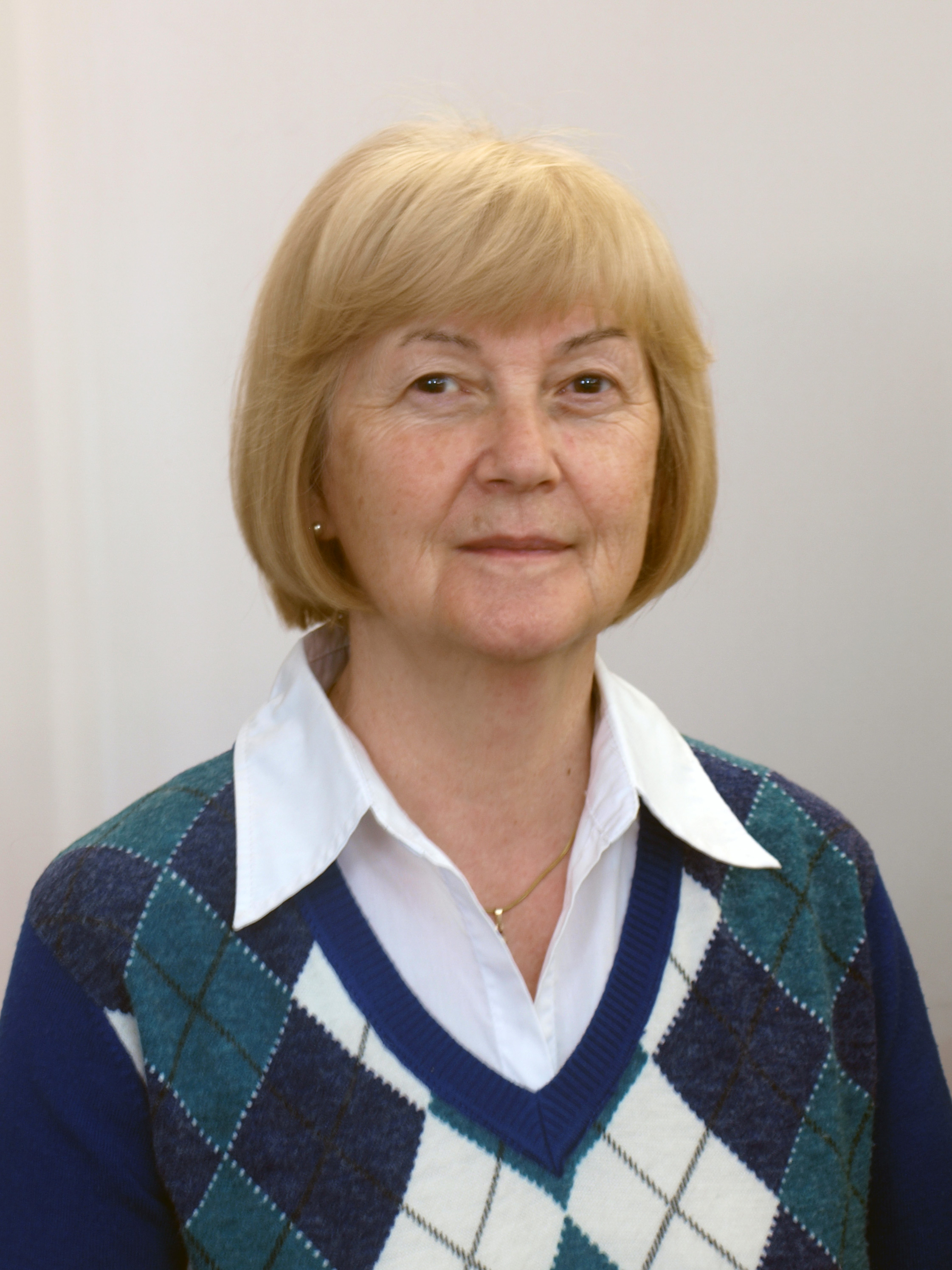 Dr. sc. Maja Osmak