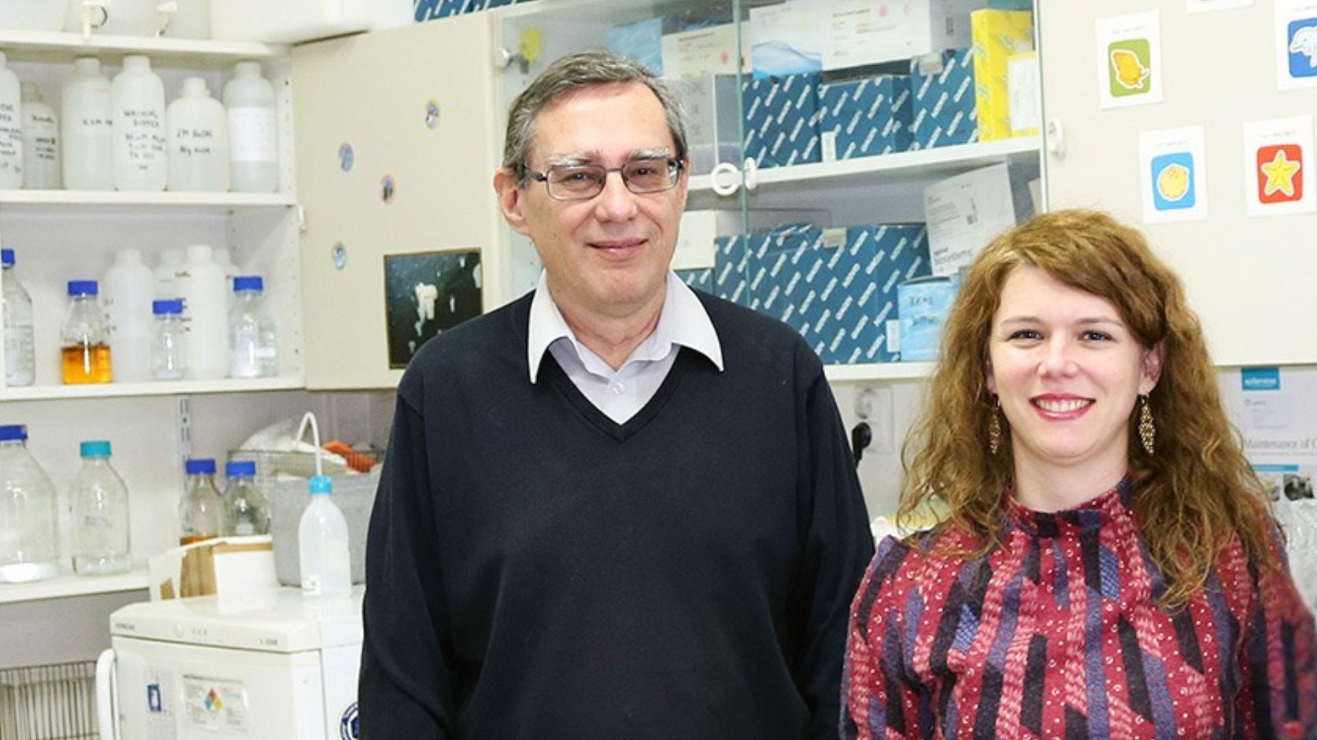 Što je „tamna materija genoma“? Objašnjavaju znanstvenici, a recenziraju djeca