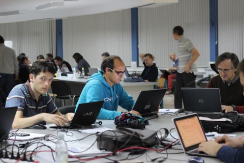 Završen dvotjedni Code Camp na FESB-u