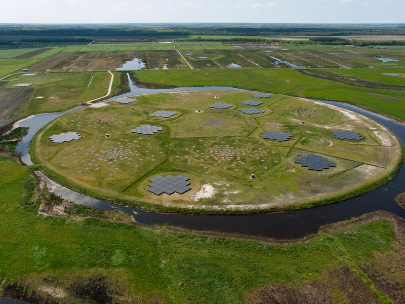 Predavanje "LOFAR - najveći radioteleskop na svijetu u lovu na kozmološko zračenje staro 11.5 milijardi godina"